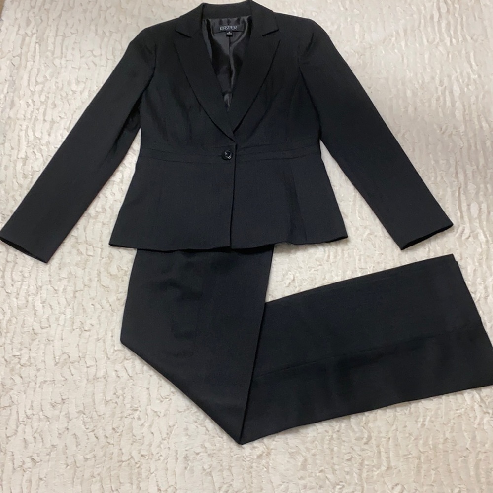 Black Kasper suit, size 4